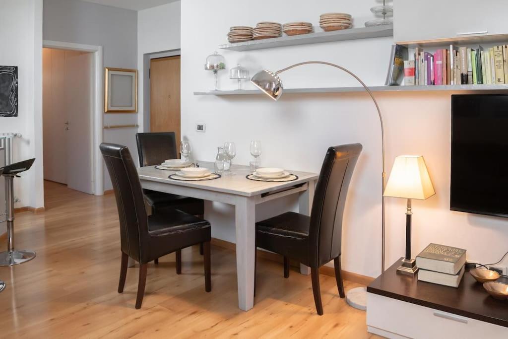 Tridenthome 5 Min From Station & Free Wifi Trento Exterior foto